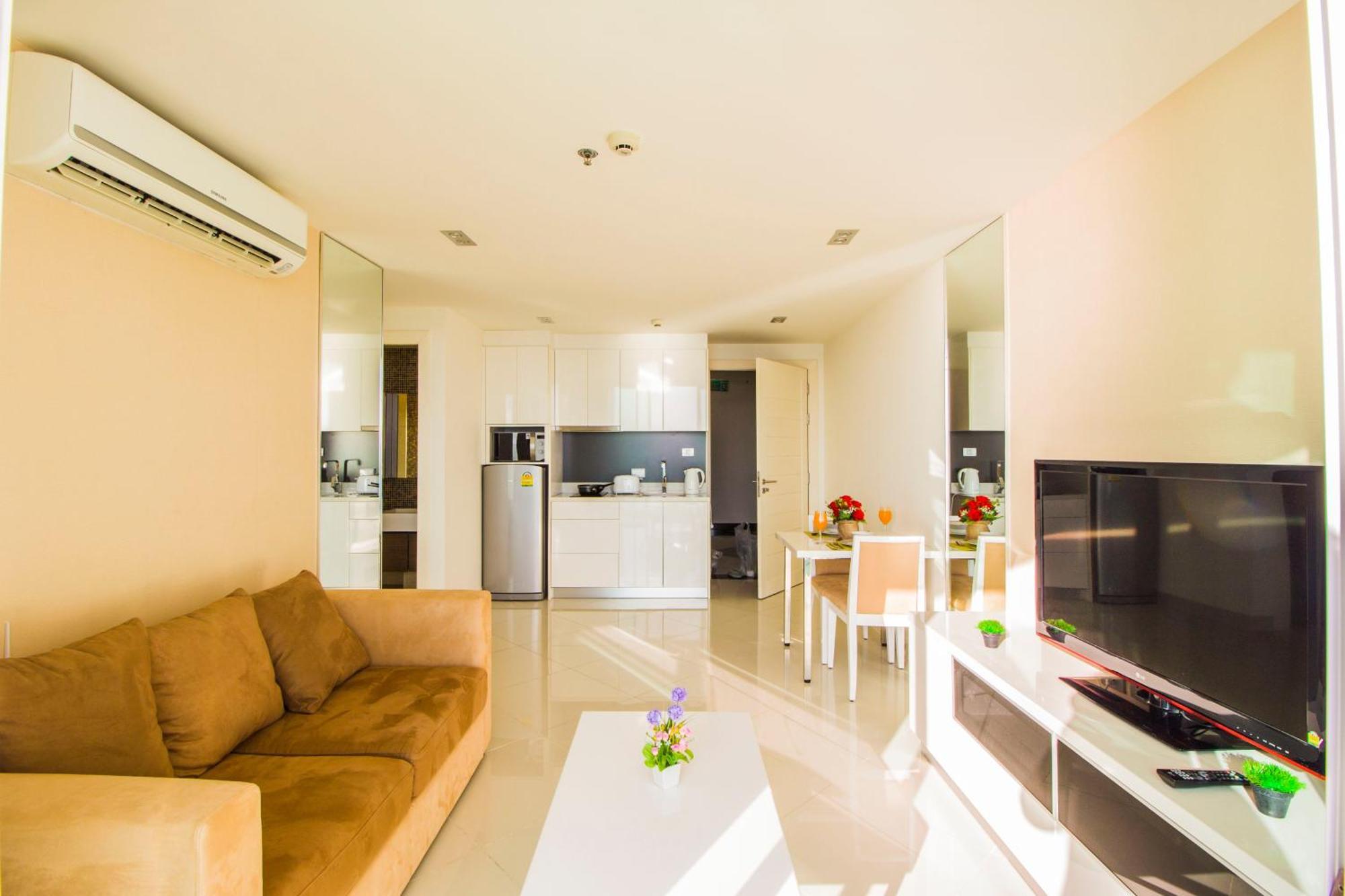 The View Cosy Beach By Pattaya Sunny Rentals Eksteriør bilde