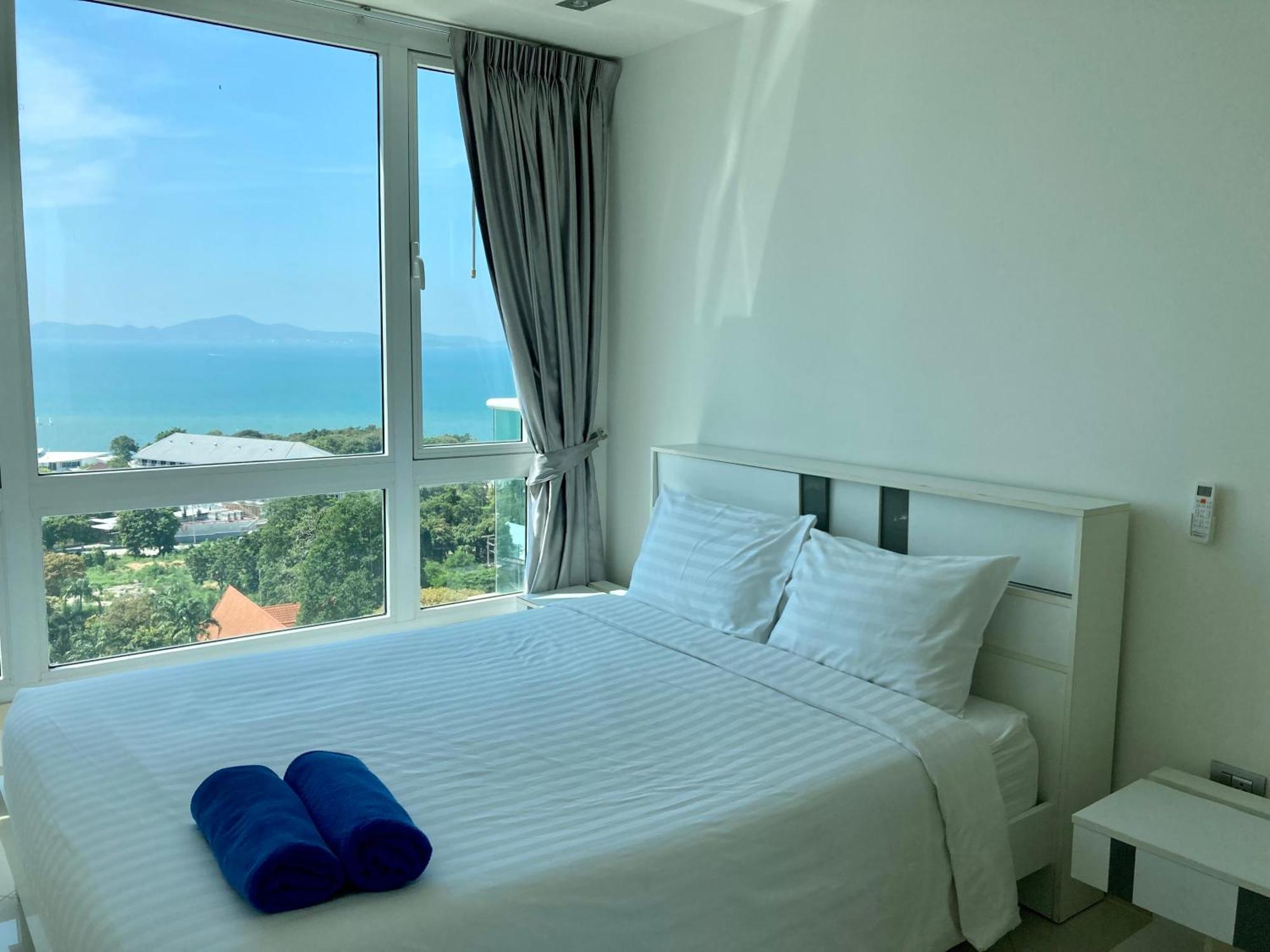 The View Cosy Beach By Pattaya Sunny Rentals Rom bilde